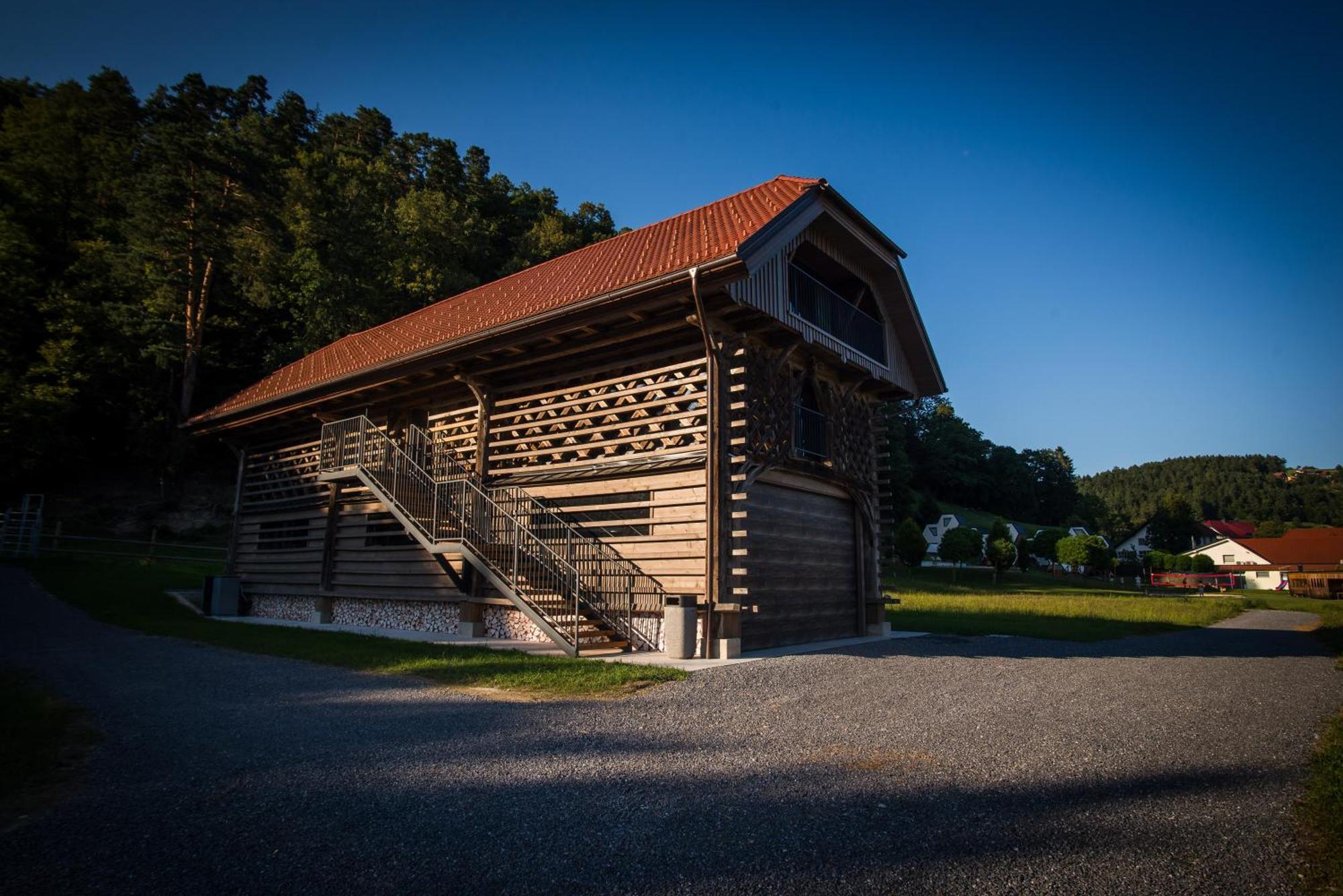 Апартаменты Hayrack Skok Мозирье Экстерьер фото