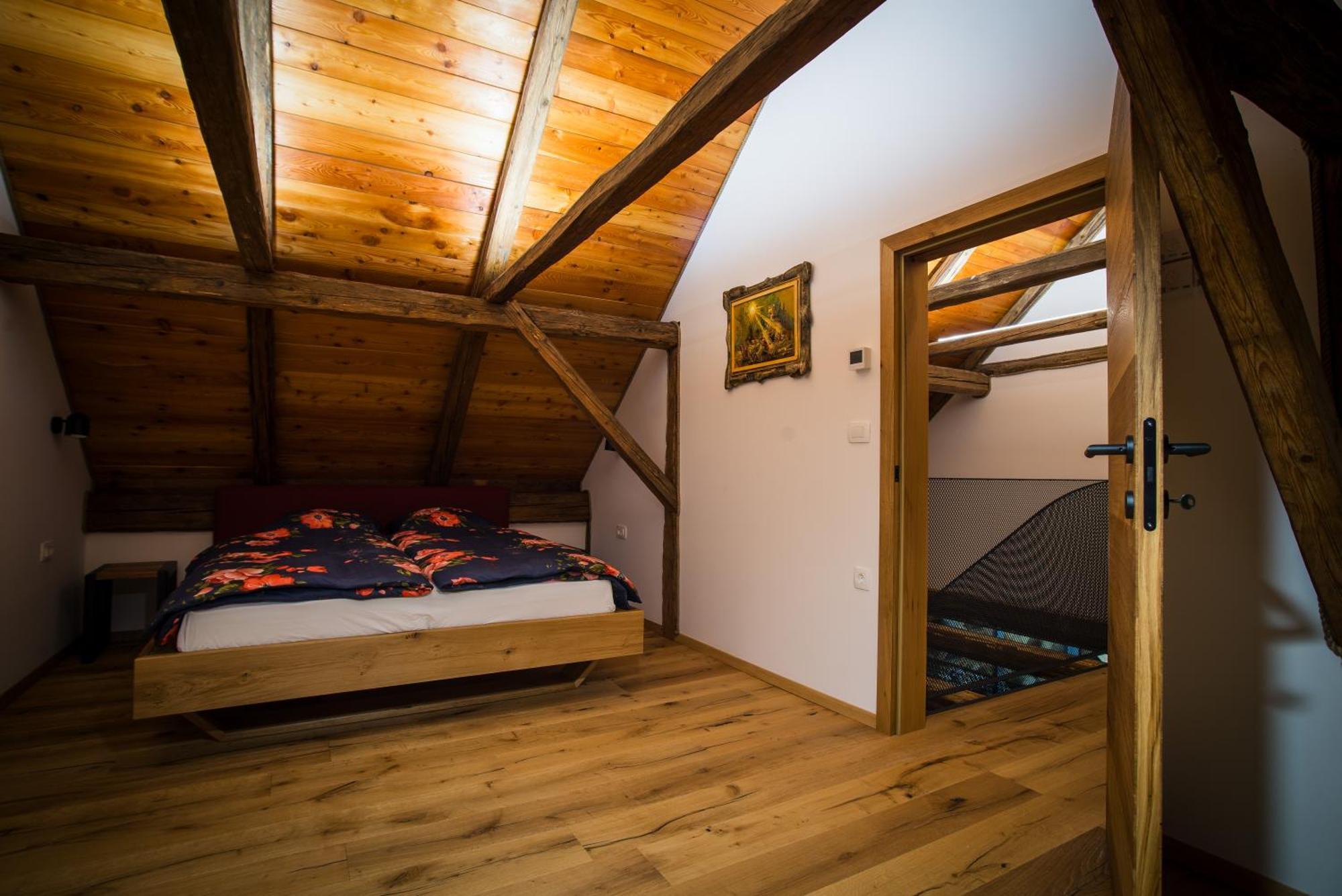 Апартаменты Hayrack Skok Мозирье Экстерьер фото